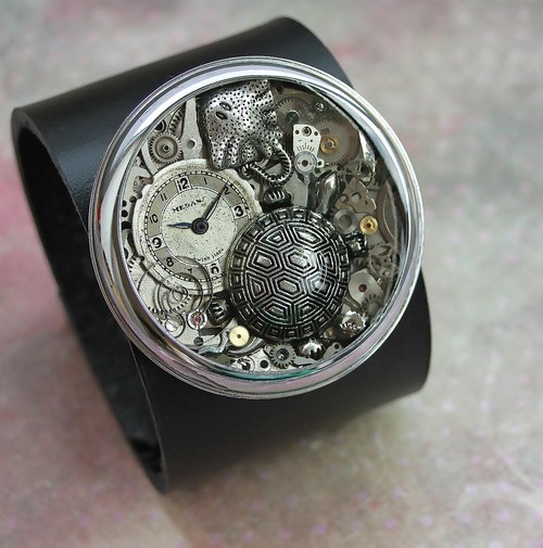 Steampunkový náramek — foto 1