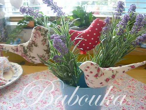 Ptáček do kytiček Ihned k dodání — foto 1