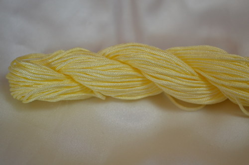 Šnúrka nylonová krémová, 0.8mm