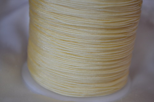 Šnúrka nylonová krémová, 1mm