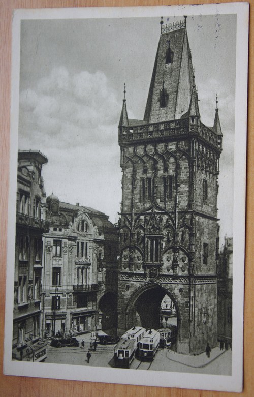 Praha, Prašná brána 1936; tramvaje, automobily