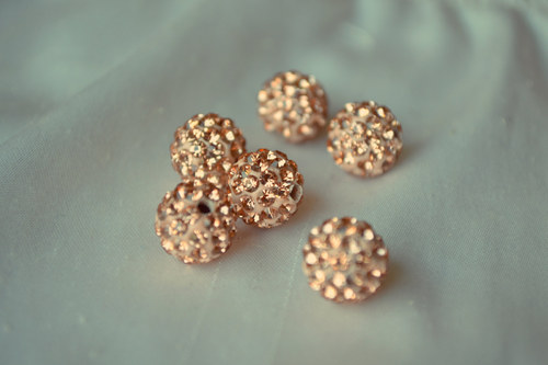 Shamballa korálka CZ krystal cream, 8mm