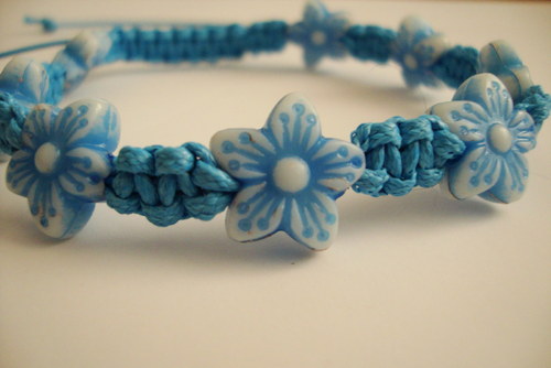 Náramek drhaný macramé — foto 1