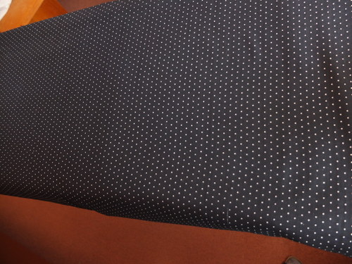 3m Tmavě modré plátýnko s bílým puntíkem — foto 1