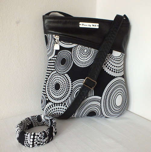 Crossbody černobílé mandaly s bonusem — foto 1