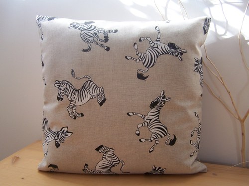 Polštářek zebra
