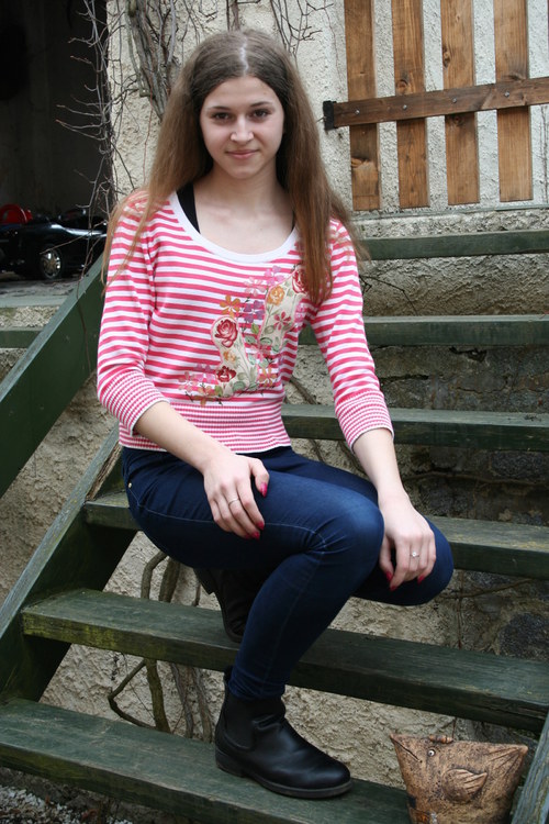 Samá růžová - recy svetřík — foto 1