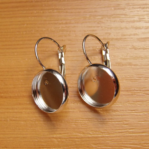 Zavírací háčky s lůžkem 12mm - stříbro - 2 kusy