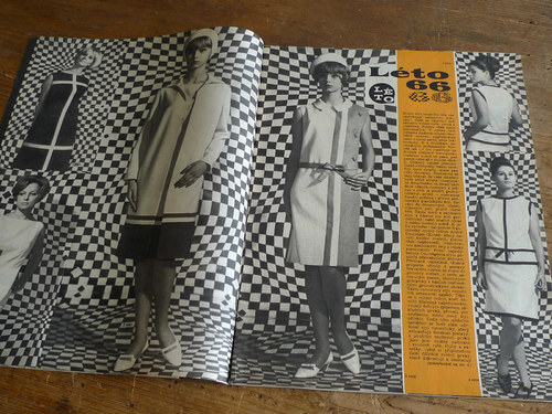 ŽENA a MÓDA ... módní časopis ... 4/1966 — foto 1