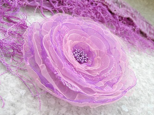Brožička růžička_456 — foto 1