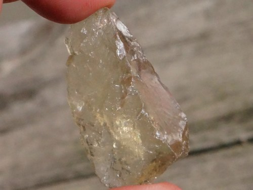 Surový výběrový brazilit B8348 — foto 1