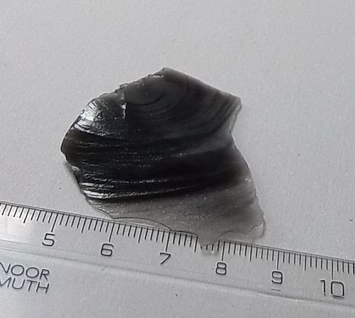 Obsidián stříbrný surový - L-9 — foto 1