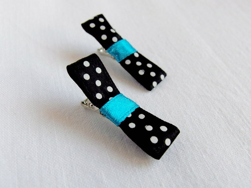 Mini sponky 2ks - černá s puntíky — foto 1