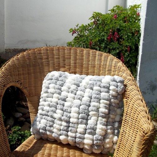 .. macík myškový .. 40 x 40 cm — foto 1