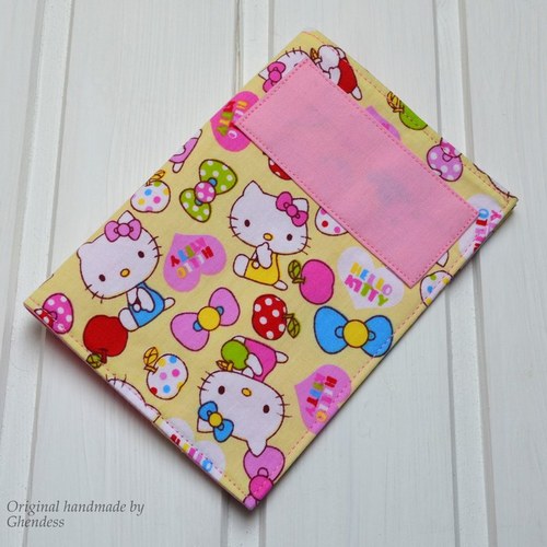 Obal na očkovací průkaz - Drobné Hello Kitty — foto 1