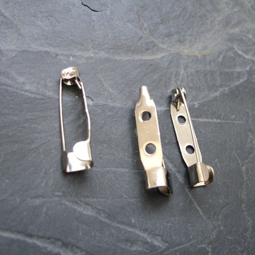 .Brožový můstek 25x5 mm - platinový