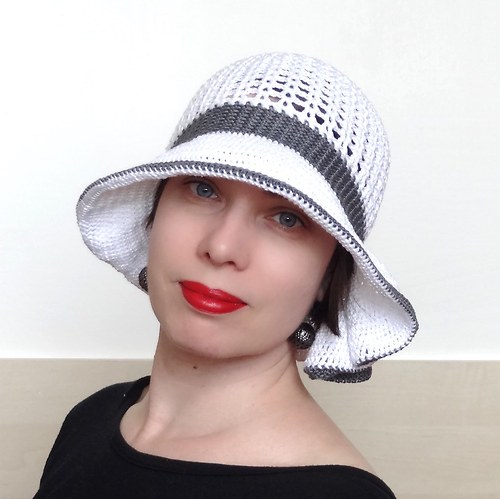 Miss sněhurka - variabilní klobouk — foto 1