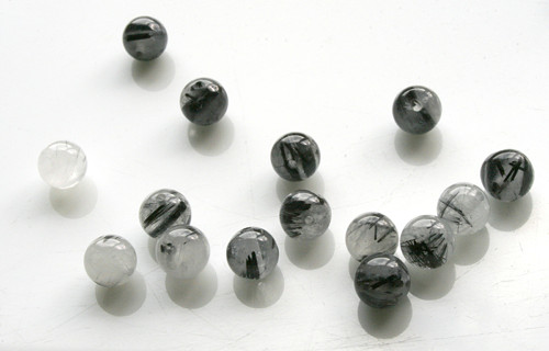 Křišťál s turmalínem 6mm