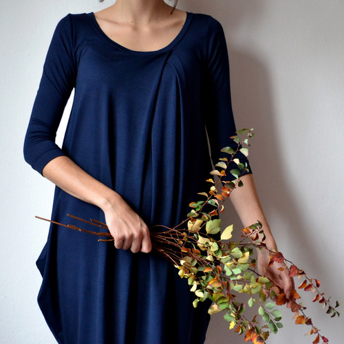 Šaty WIDE Prussian Blue — foto 1