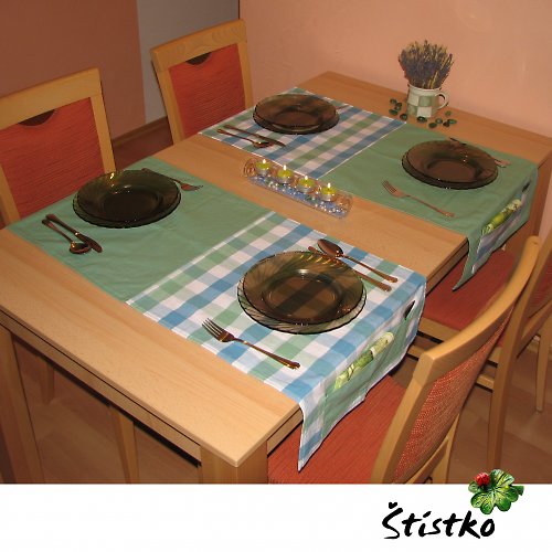 Ubrus - prostírání Dora - do zelena — foto 1