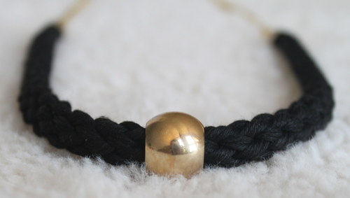 Náhrdelník - black - gold - long — foto 1