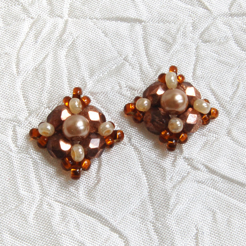 "Diamond style 09" - puzetky 15mm