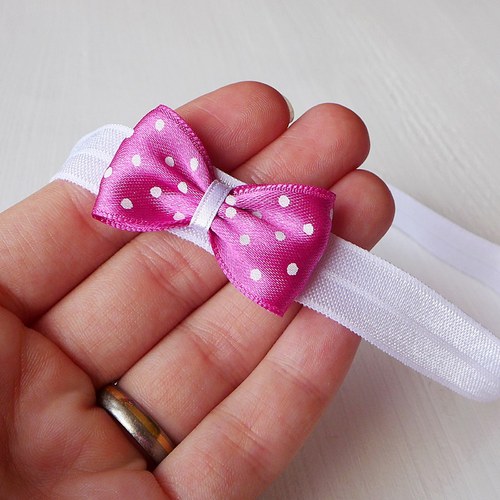 Čelenka pro newborn - puntíkatá minimašlička — foto 1