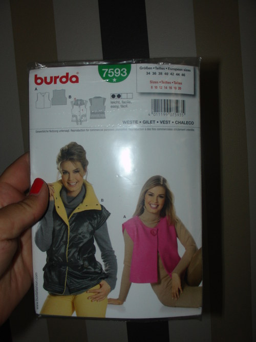 Burda střih vesta — foto 1