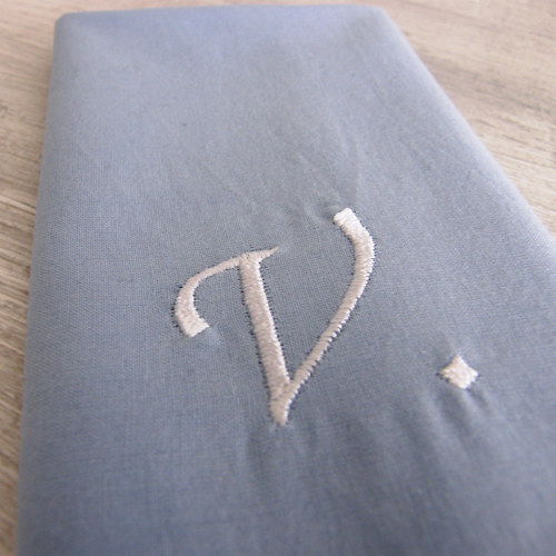 Pánský kapesník s monogramem na přání pro Mabr — foto 1