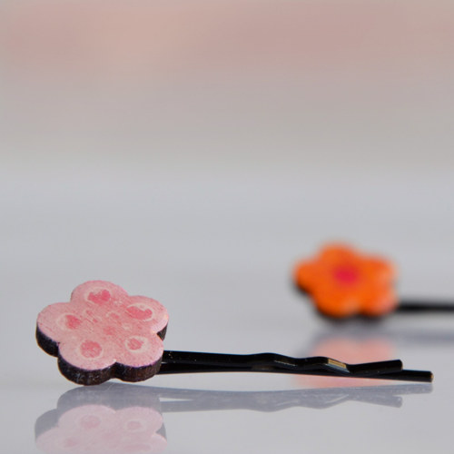 Sponka do vlasů s kytičkou — foto 1