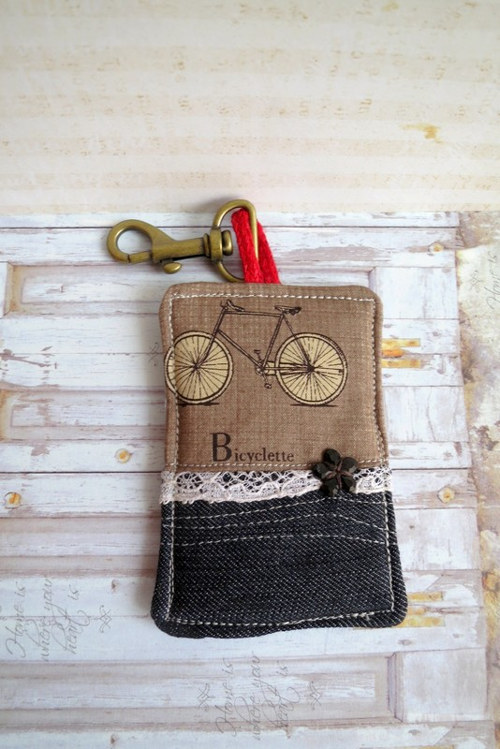 Klíčenka Bicyclette — foto 1