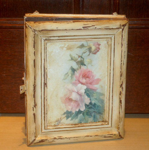 Skřínka na klíče shabby chic — foto 1