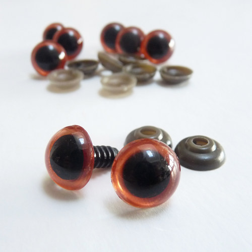 Bezpečnostní oči, hnědá 14mm - 2.jakost