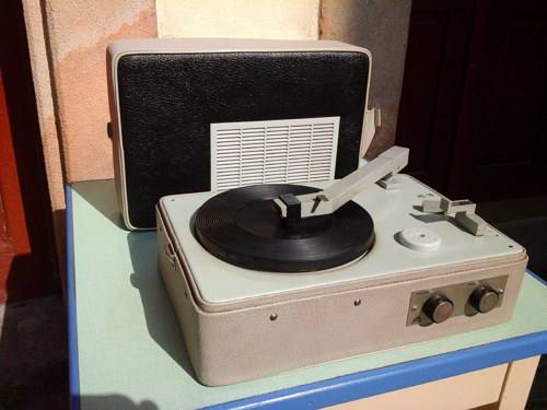 Retro gramofon Supraphon HC10 — foto 1