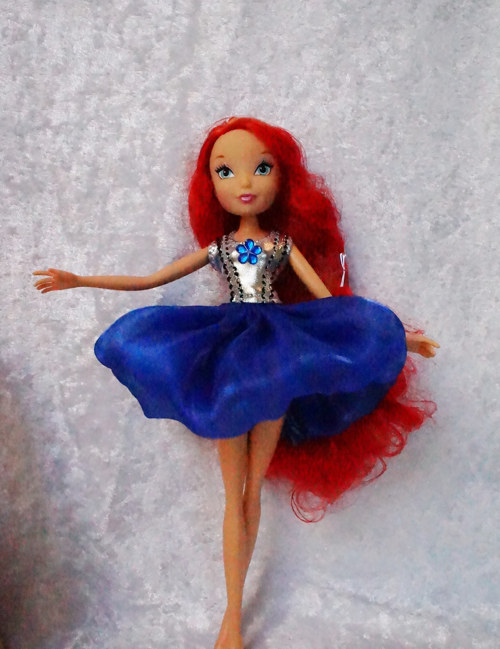 Šaty pro vílu Winx — foto 1