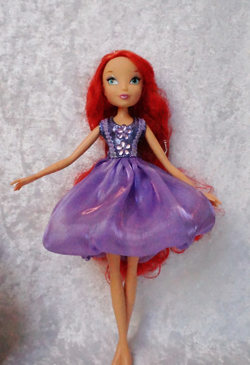 Šaty pro vílu Winx — foto 1