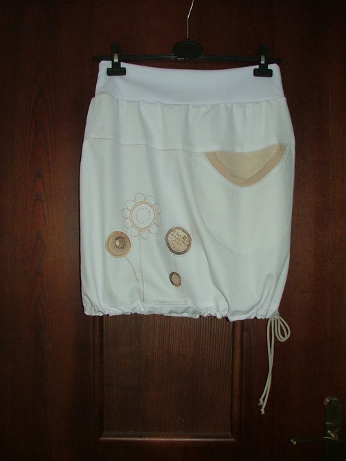 Bílá jeansová — foto 1