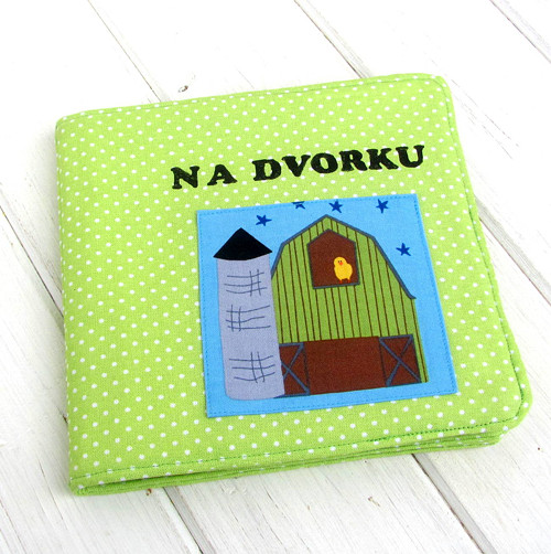 Šitá knížka - na dvorku — foto 1