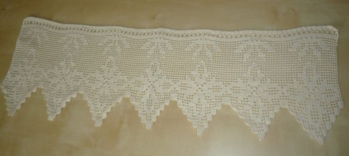 Háčkovaná záclonka 2 — foto 1