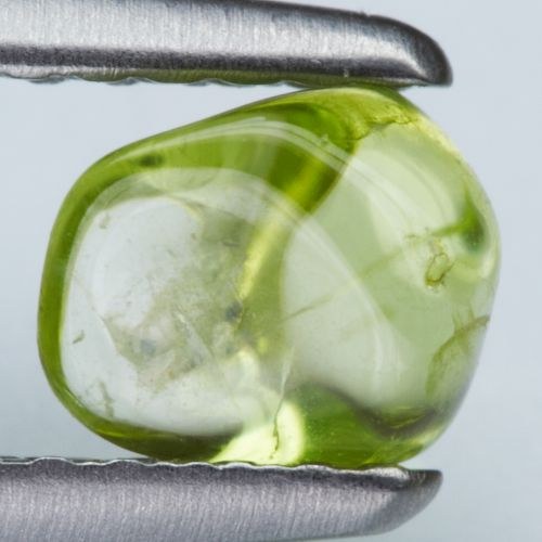 Olivín -- Pákistán !! -- 0,60ct — foto 1