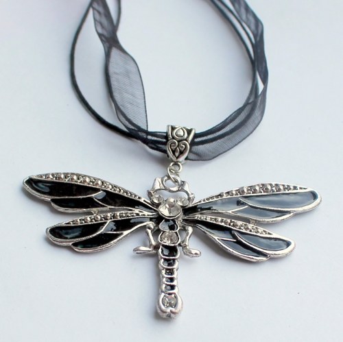 Black dragonfly - náhrdelník — foto 1