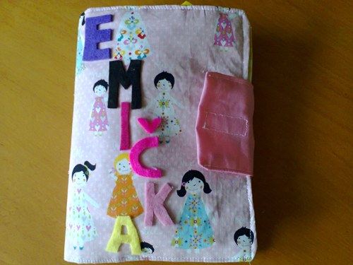 Quiet book pro Emičku — foto 1