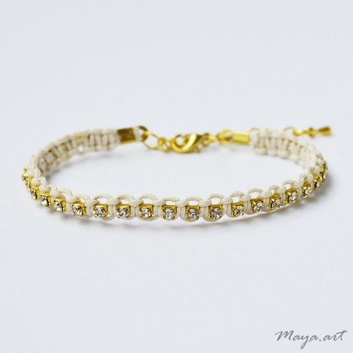 Béžový náramek "MACRAME BRACELET" s kamínky