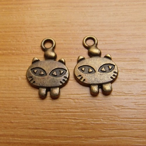 Kočka - starobronz - 12mm x 18mm