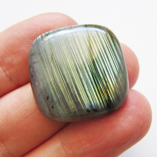 Kabošon labradorit, 25x25x7 — foto 1