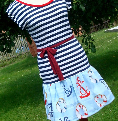 Merry Sailor..... šaty .... vel. S — foto 1