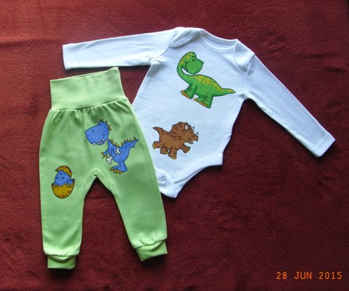 Polodupačky s dinosaury — foto 1
