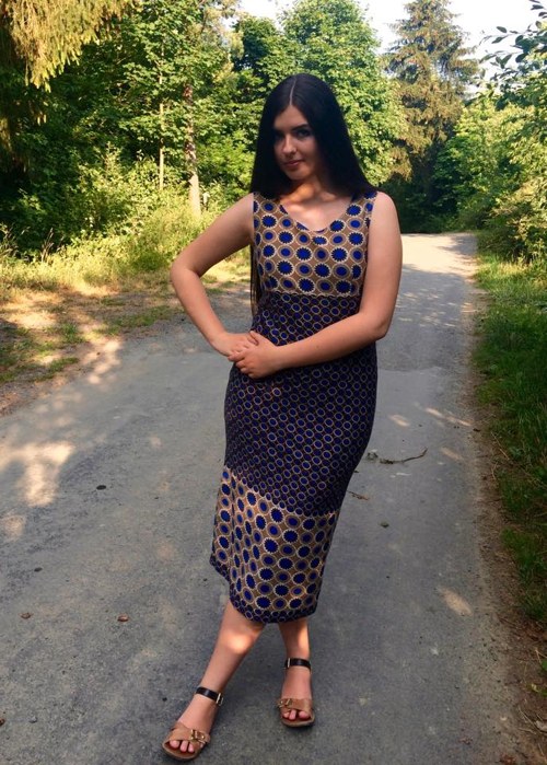 Šaty dlouhé — foto 1
