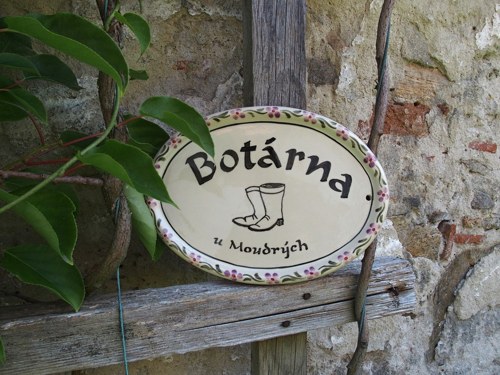 Keramická cedulka - Botárna — foto 1