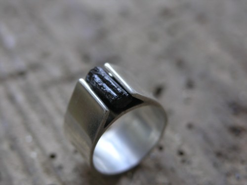 Black tourmaline — foto 1